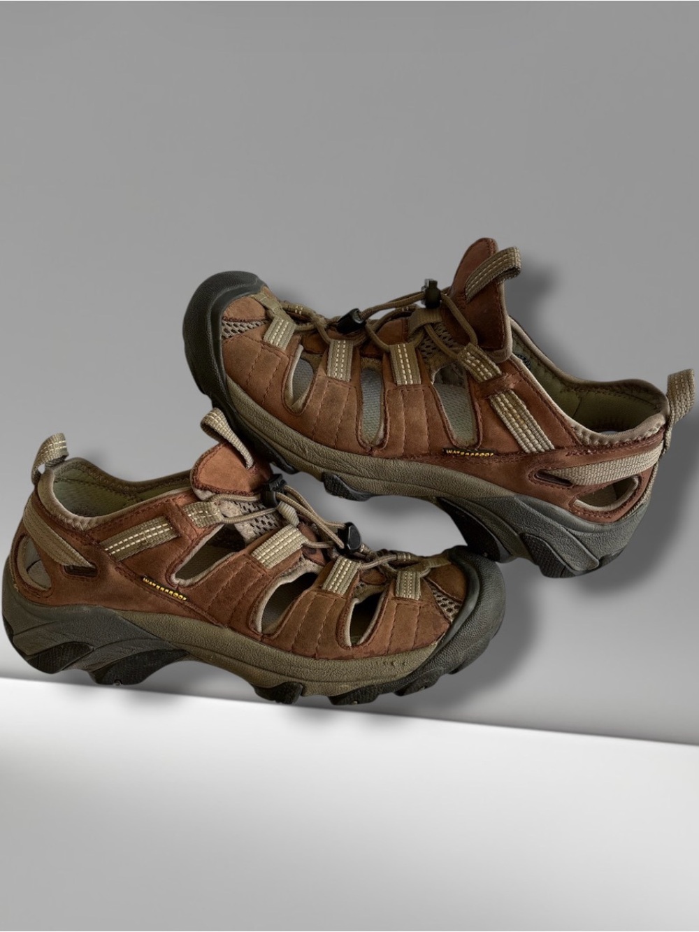 KEEN Arroyo II Leather Waterproof Hiking Sandals Brown Women’s Size 8.5